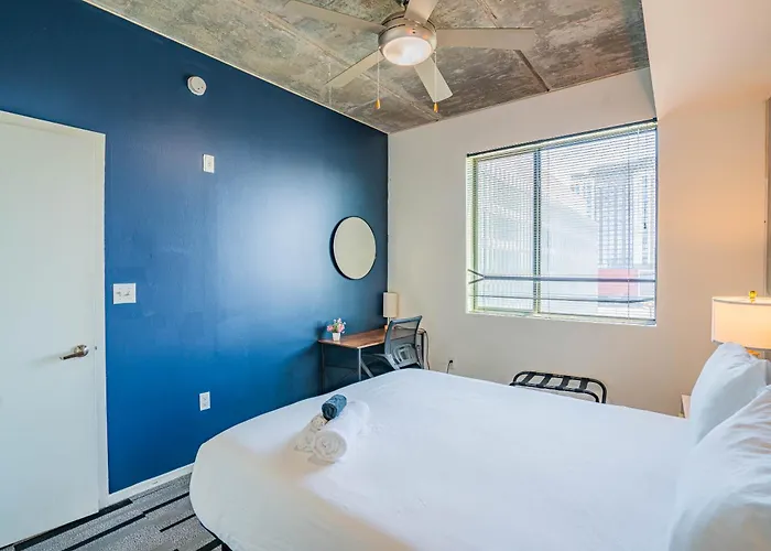 Apartment Modern 1bd In Cdt With Gym And Pool Phoenix