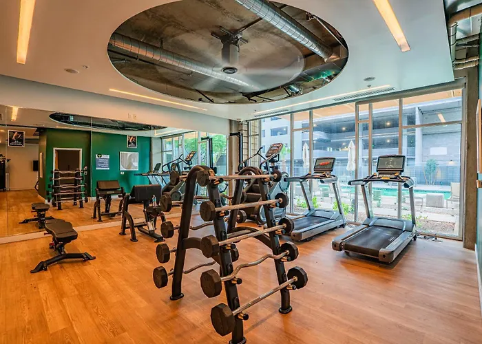 Modern 1bd In Cdt With Gym And Pool Apartment Phoenix